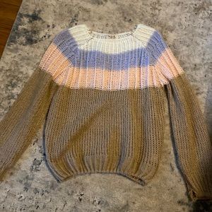 A cute multicolored Sweater!!